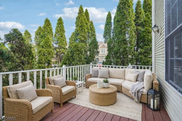 123 Levinberg Ln, Wayne Twp., NJ 07470