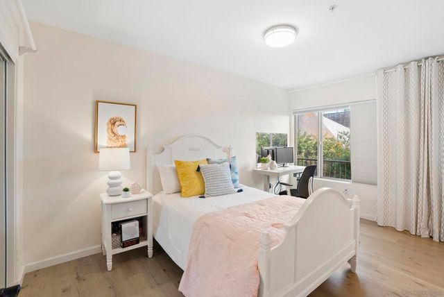 7520 Draper Ave 3, La Jolla, CA 92037