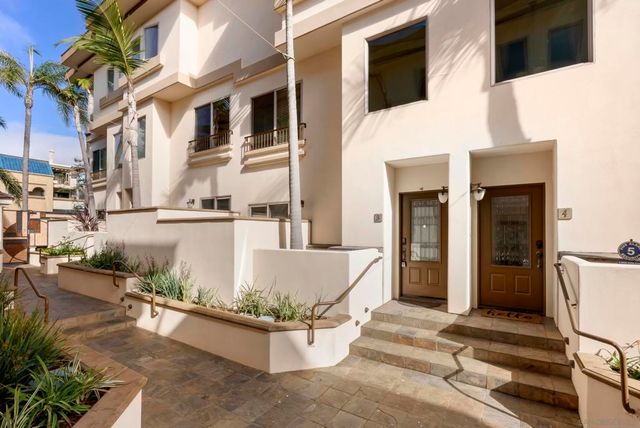 7520 Draper Ave 3, La Jolla, CA 92037