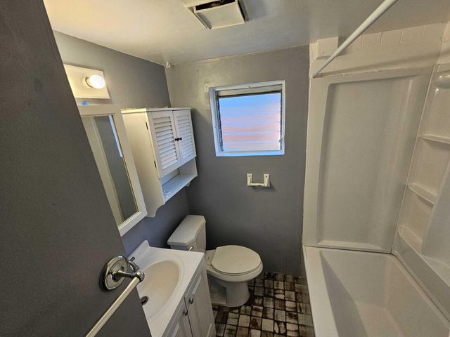 3901 Lakewood Road A, Palm Springs, FL 33461
