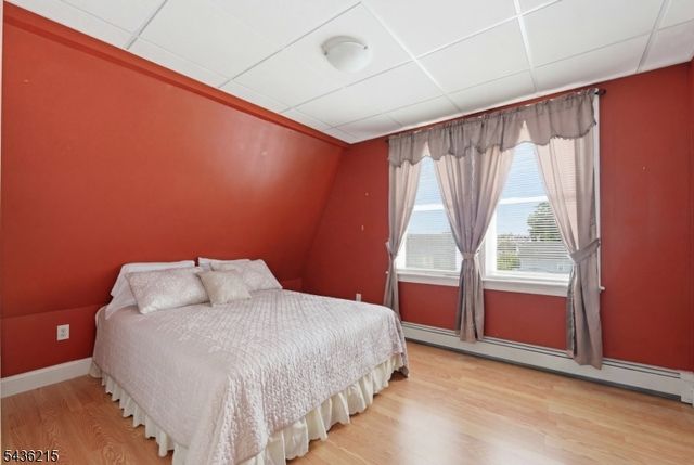 31 Division Ave, Belleville Twp., NJ 07109