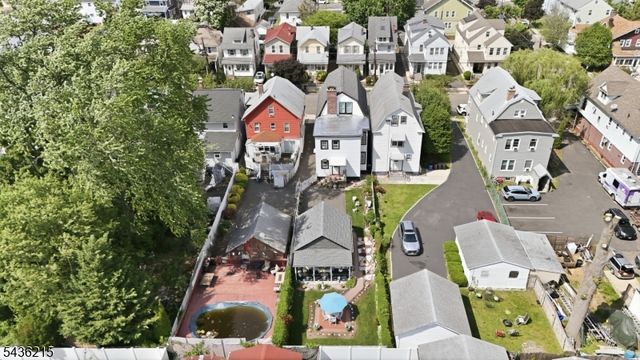 31 Division Ave, Belleville Twp., NJ 07109