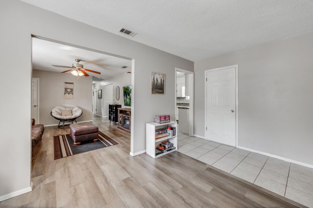 469 Stillwell Boulevard, Crestview, FL 32539