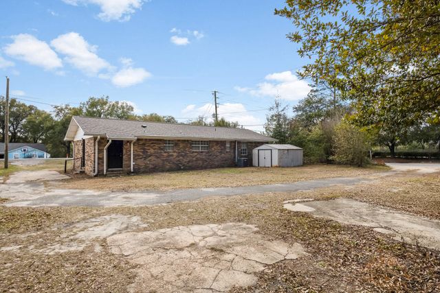 469 Stillwell Boulevard, Crestview, FL 32539