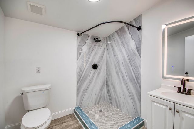 950 W 36th Street, Riviera Beach, FL 33404