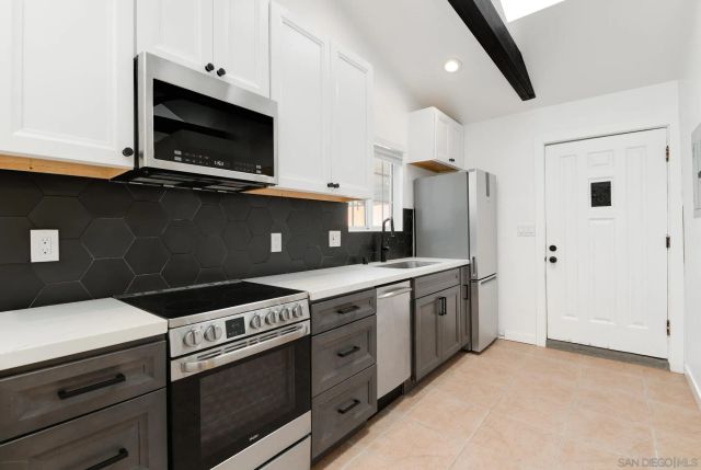 4616 Cherokee Ave, San Diego, CA 92116