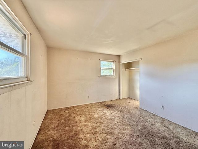 2020 S UNION RD, Vineland, NJ 08361