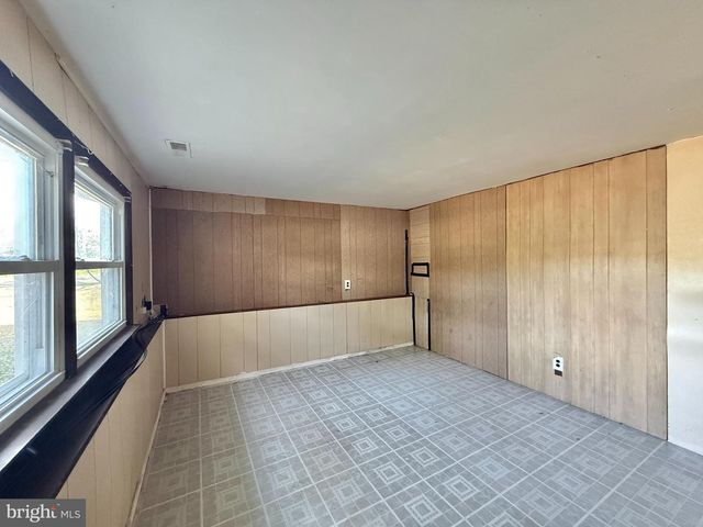 2020 S UNION RD, Vineland, NJ 08361