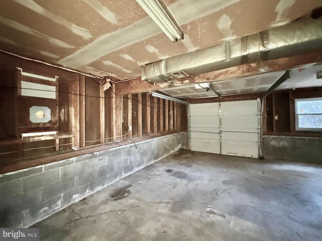 2020 S UNION RD, Vineland, NJ 08361