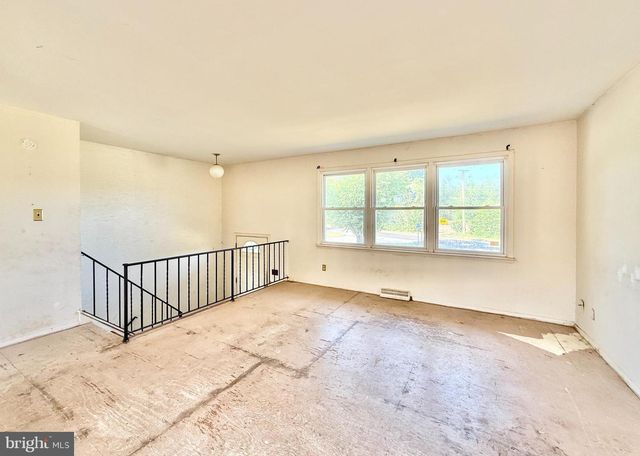 2020 S UNION RD, Vineland, NJ 08361
