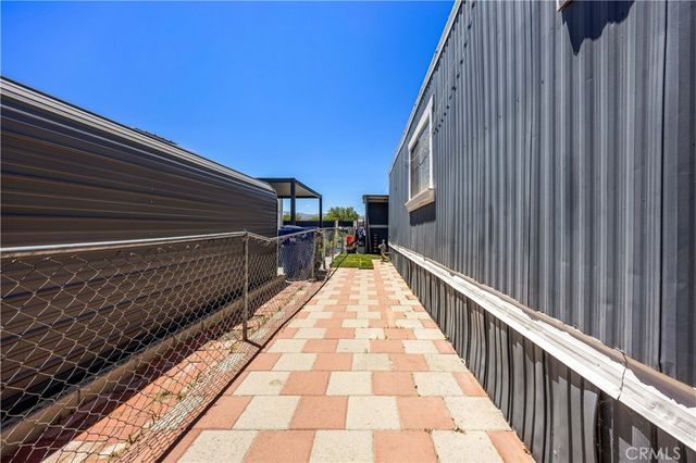 38015 65th Street D6, Palmdale, CA 93552