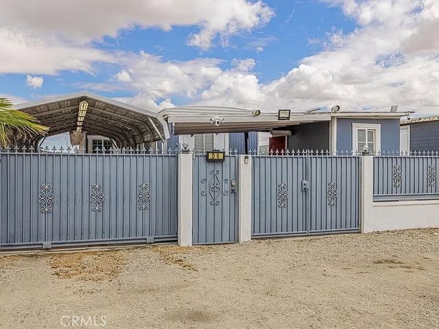 38015 65th Street D6, Palmdale, CA 93552