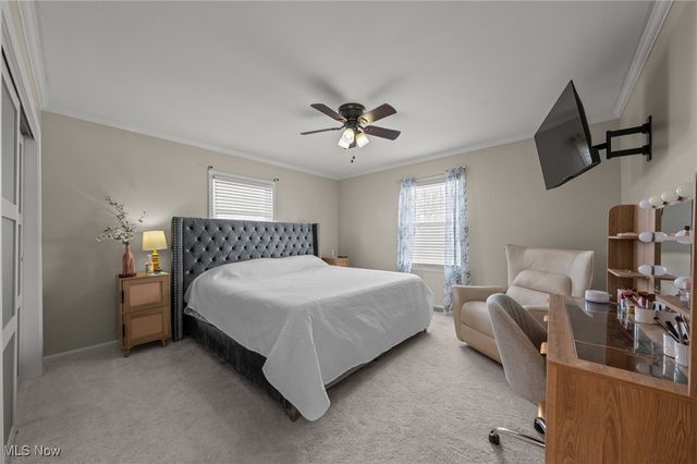 1250 Orchard Park Drive, Rocky River, OH 44116