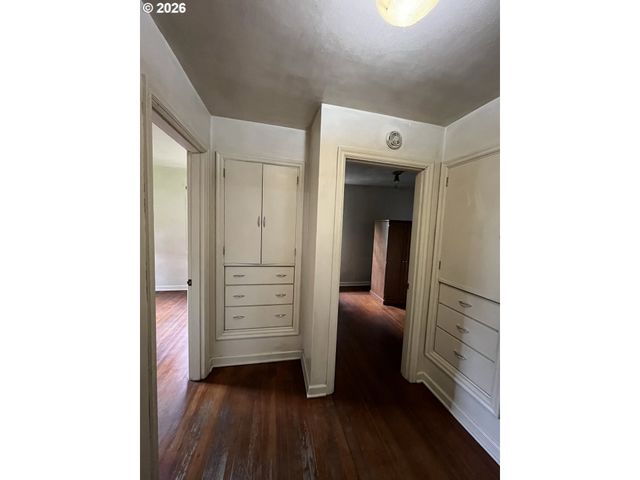 14222 Se CEDAR Ave, Milwaukie, OR 97267