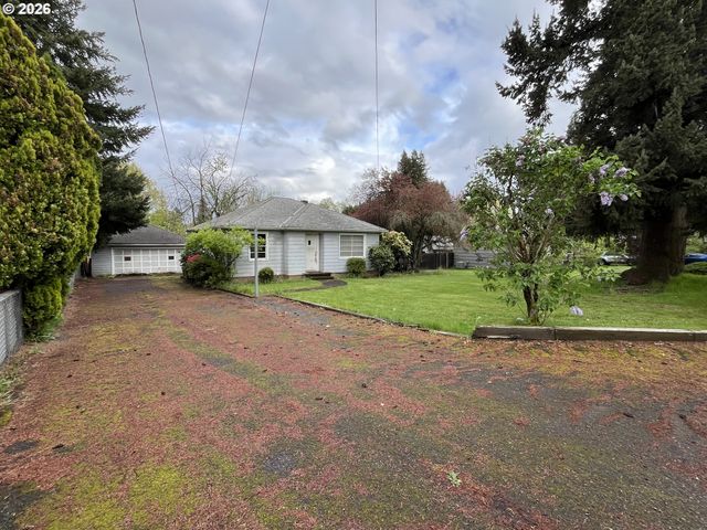 14222 Se CEDAR Ave, Milwaukie, OR 97267