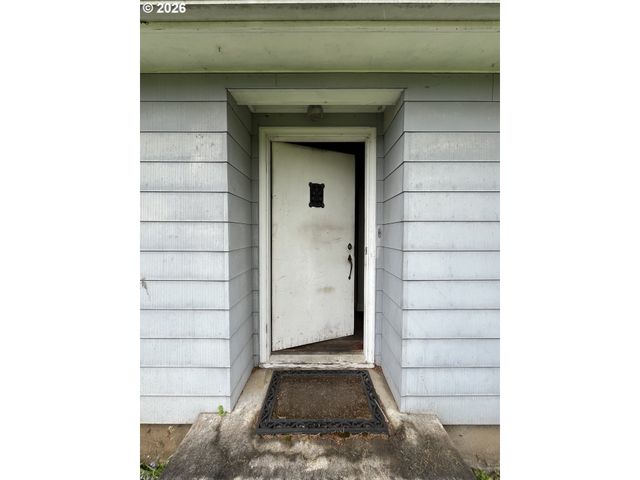 14222 Se CEDAR Ave, Milwaukie, OR 97267