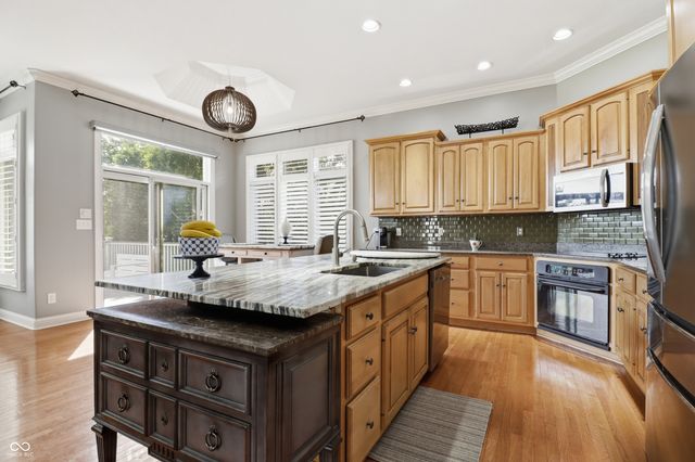 16335 La Paloma Court, Noblesville, IN 46060
