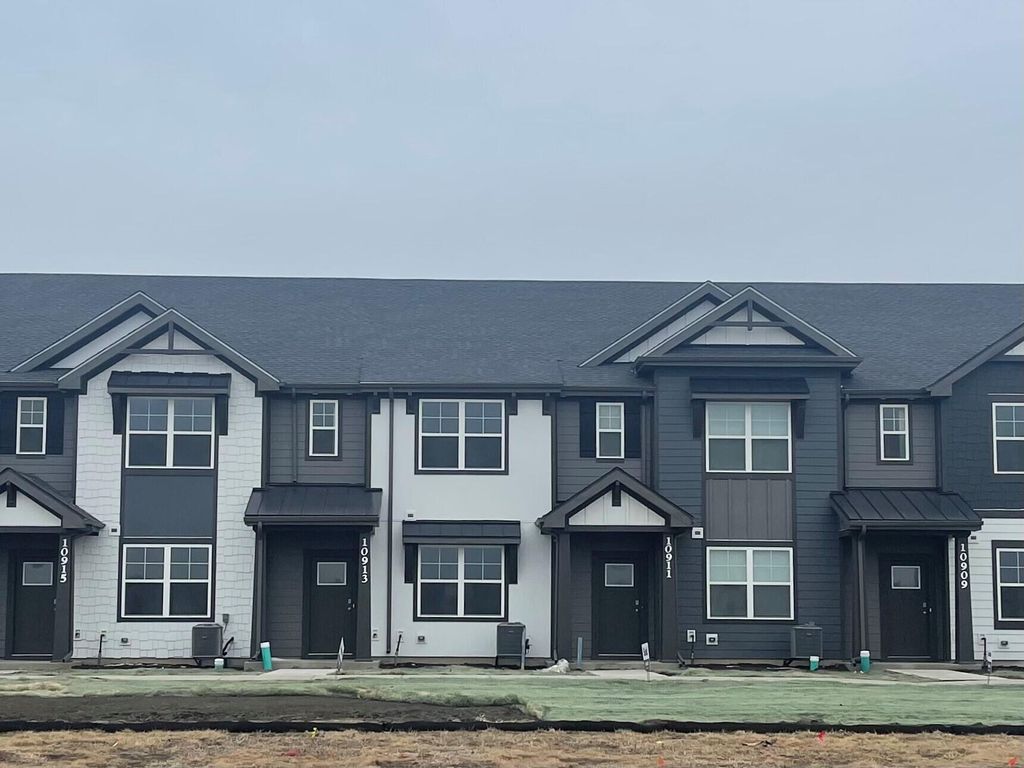 10913 Remington Place, St. John, IN 46373