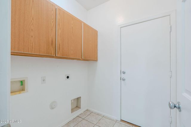 15224 W DESERT HILLS Drive, Surprise, AZ 85379