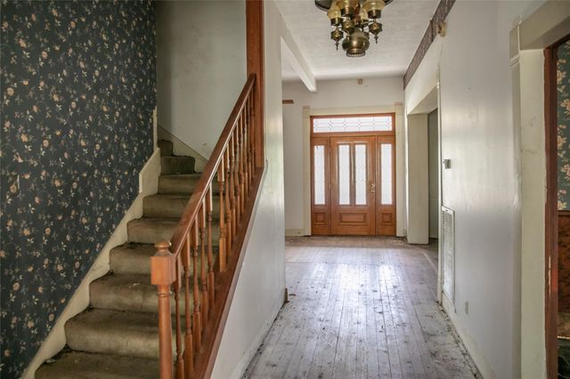 5655 Main Street, Chappell Hill, TX 77426