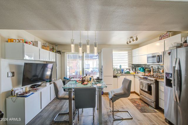 7016 S 5TH Avenue, Phoenix, AZ 85041