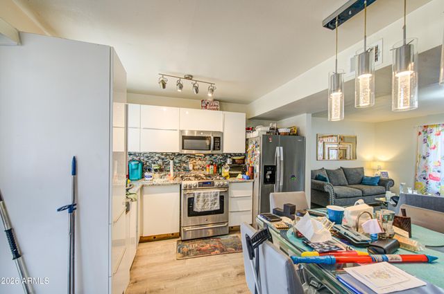 7016 S 5TH Avenue, Phoenix, AZ 85041