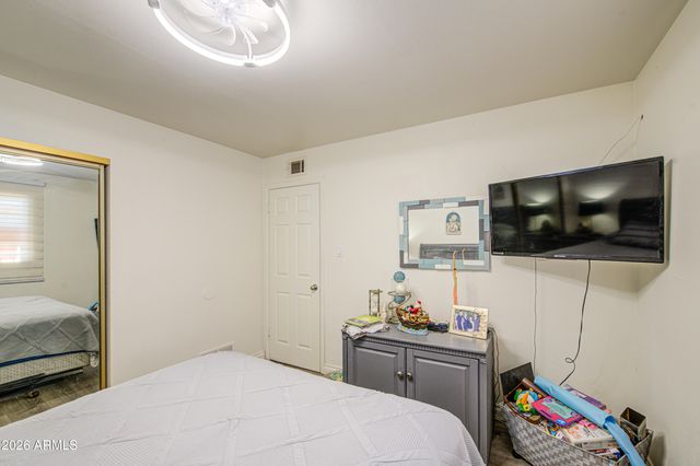 7016 S 5TH Avenue, Phoenix, AZ 85041