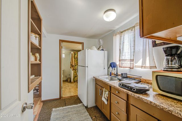 7016 S 5TH Avenue, Phoenix, AZ 85041