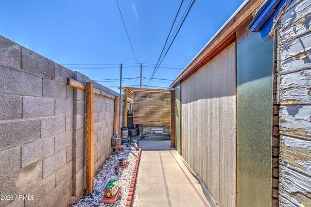 7016 S 5TH Avenue, Phoenix, AZ 85041