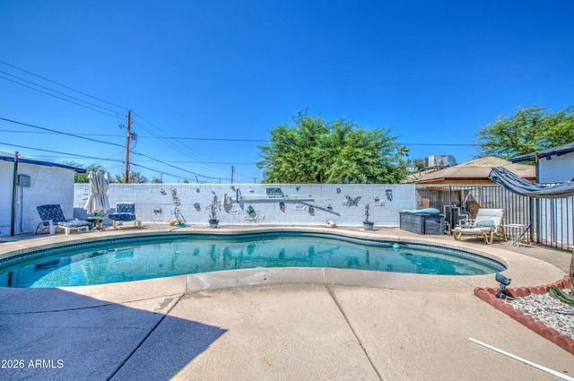 7016 S 5TH Avenue, Phoenix, AZ 85041