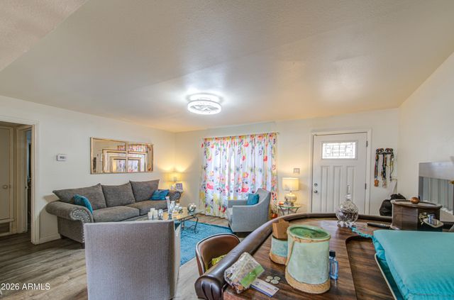 7016 S 5TH Avenue, Phoenix, AZ 85041