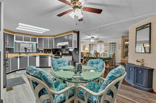 5619 BAYSHORE ROAD 466, Palmetto, FL 34221