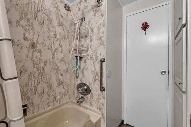 5619 BAYSHORE ROAD 466, Palmetto, FL 34221