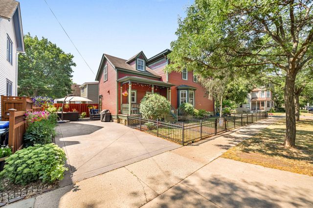 82 Leech Street, Saint Paul, MN 55102