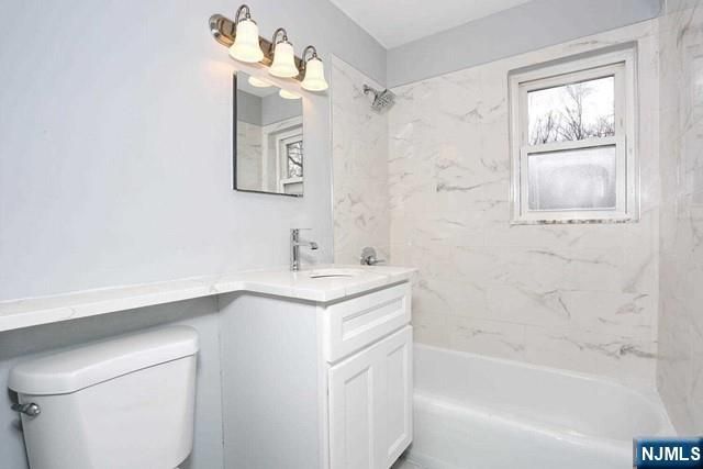 59 Regency Park, Ramsey, NJ 07446