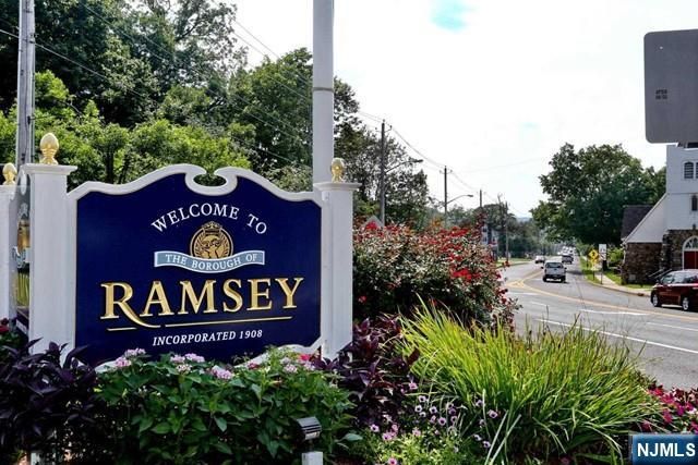 59 Regency Park, Ramsey, NJ 07446