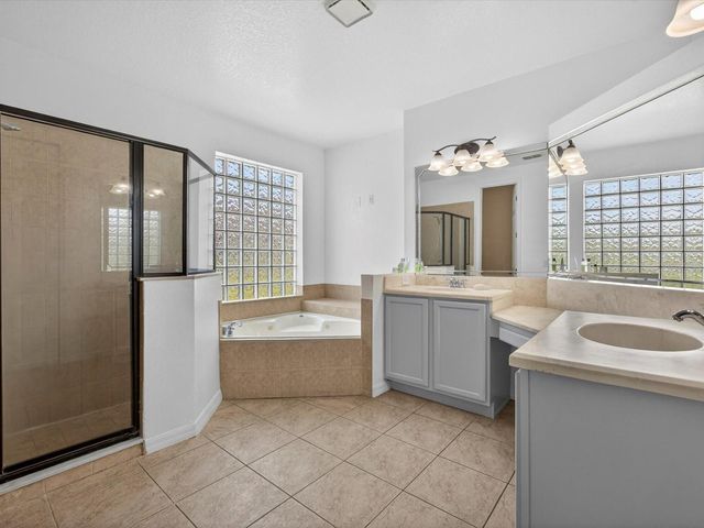 1563 ANGLER AVENUE, Kissimmee, FL 34746