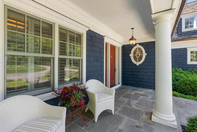 228 74th Street, South Haven, MI 49090