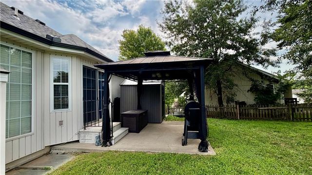 3708 N 112th Street, Kansas City, KS 66109