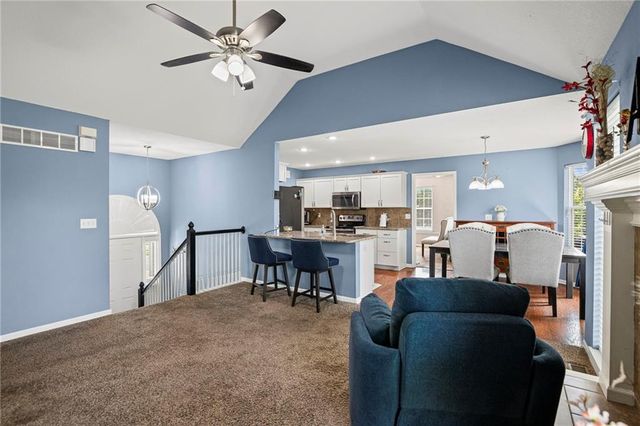 3708 N 112th Street, Kansas City, KS 66109