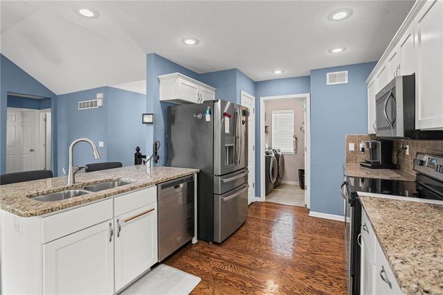 3708 N 112th Street, Kansas City, KS 66109