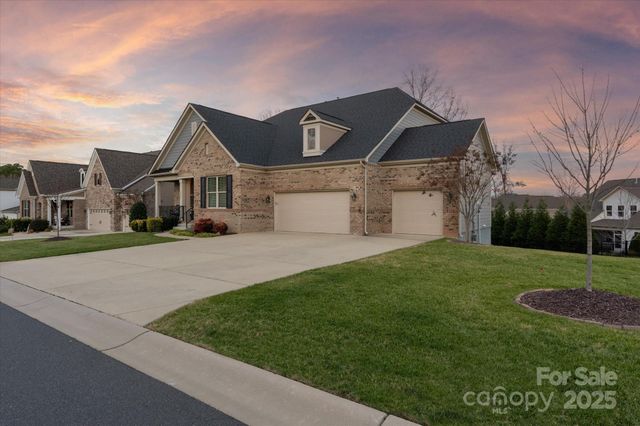 7026 Wyngate Place, Lancaster, SC 29720