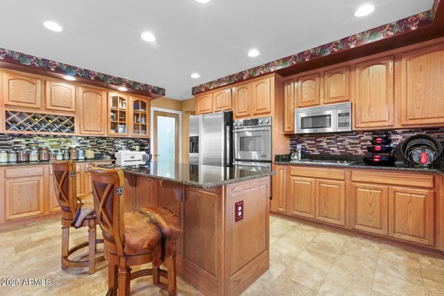 9608 W KEYSER Drive, Peoria, AZ 85383