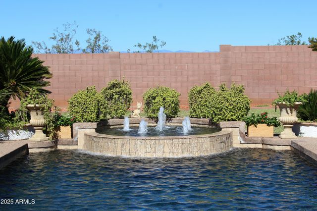 9608 W KEYSER Drive, Peoria, AZ 85383