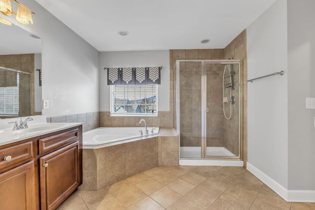 4340 Barnes Cove Dr, Nashville, TN 37211