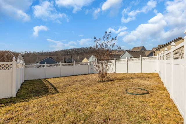 4340 Barnes Cove Dr, Nashville, TN 37211