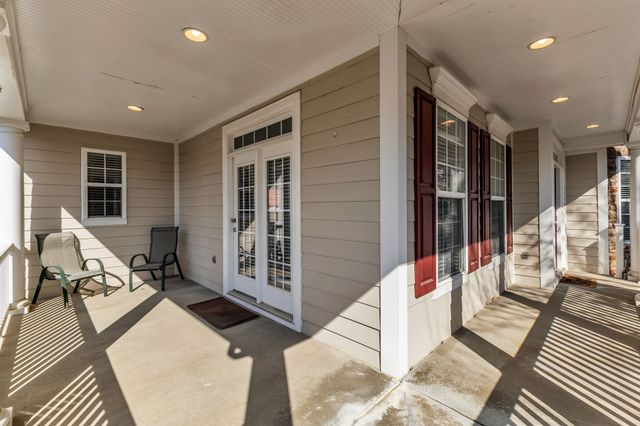 4340 Barnes Cove Dr, Nashville, TN 37211