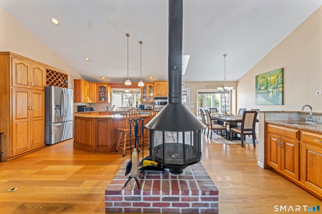 75 Eureka Avenue, Stratford, CT 06614