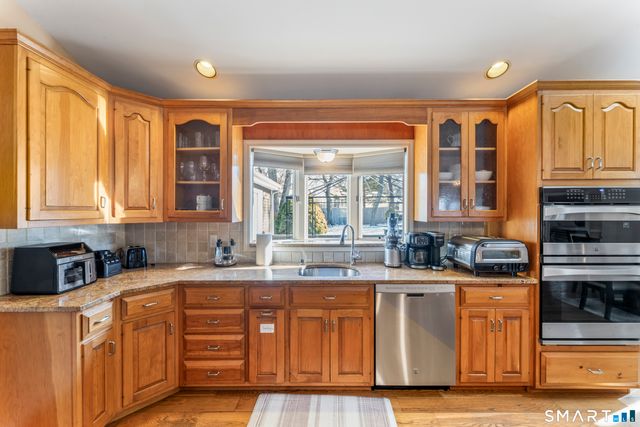 75 Eureka Avenue, Stratford, CT 06614