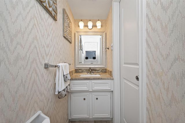 2706 Woodland Grove Drive Drive, Houston, TX 77339